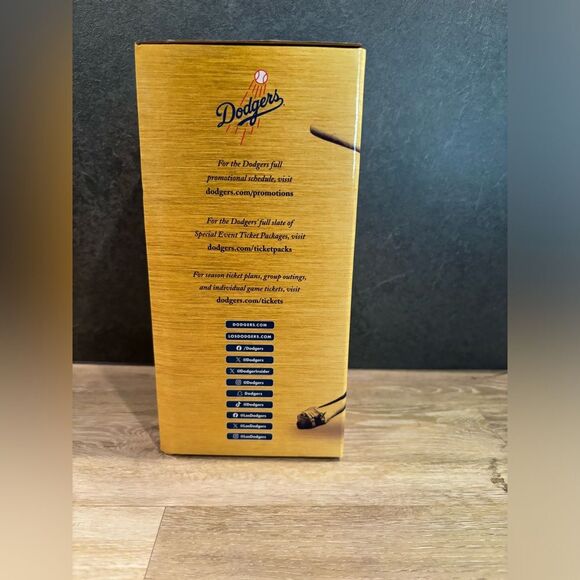 2024 SGA Los Angeles Dodgers Legend Dusty Baker Bobblehead MLB NEW - Picture 5 of 13